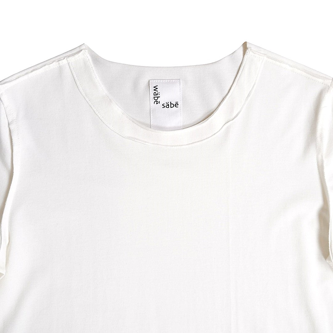 T-WOMAN T-SHIRT