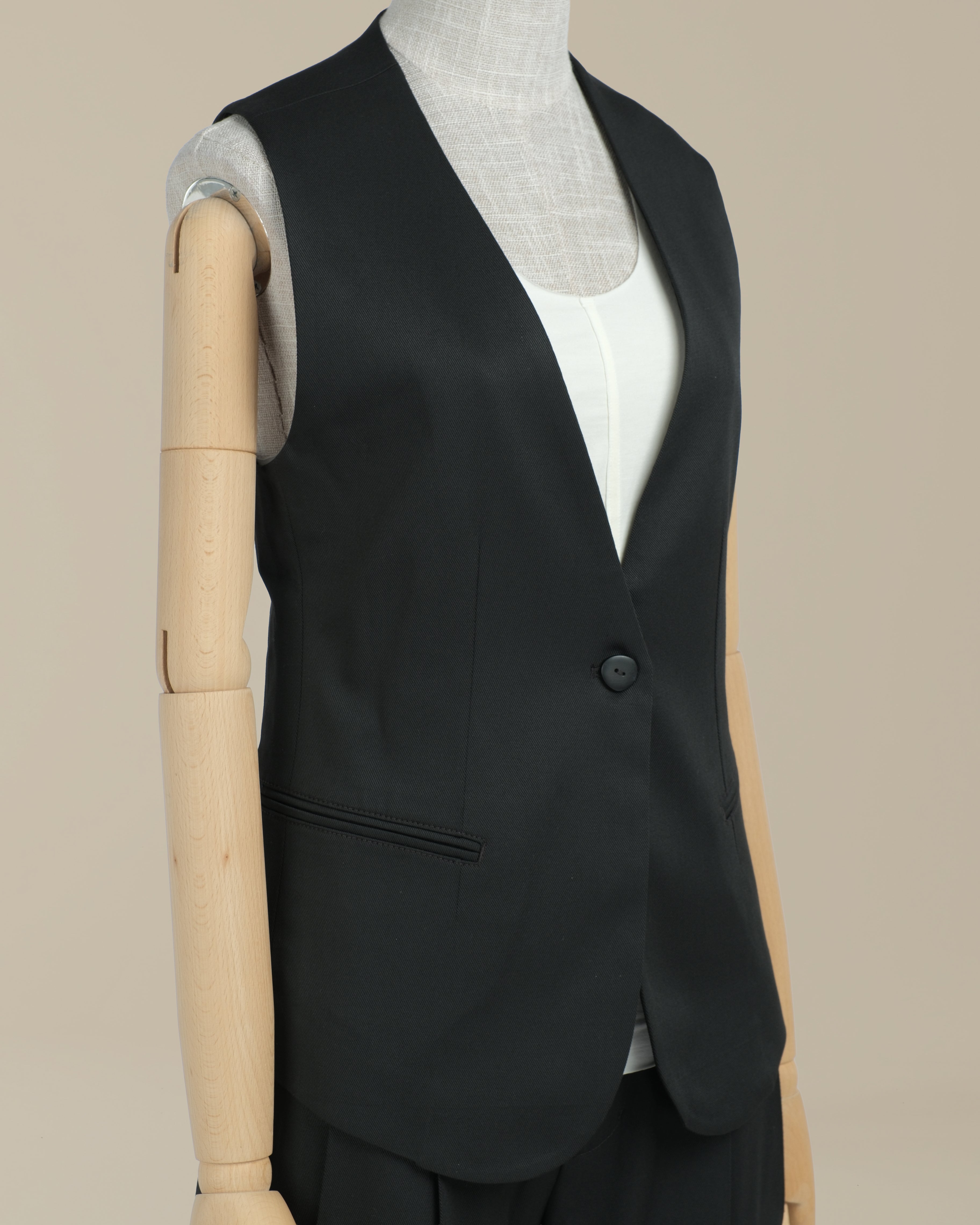 CROSSROAD VEST