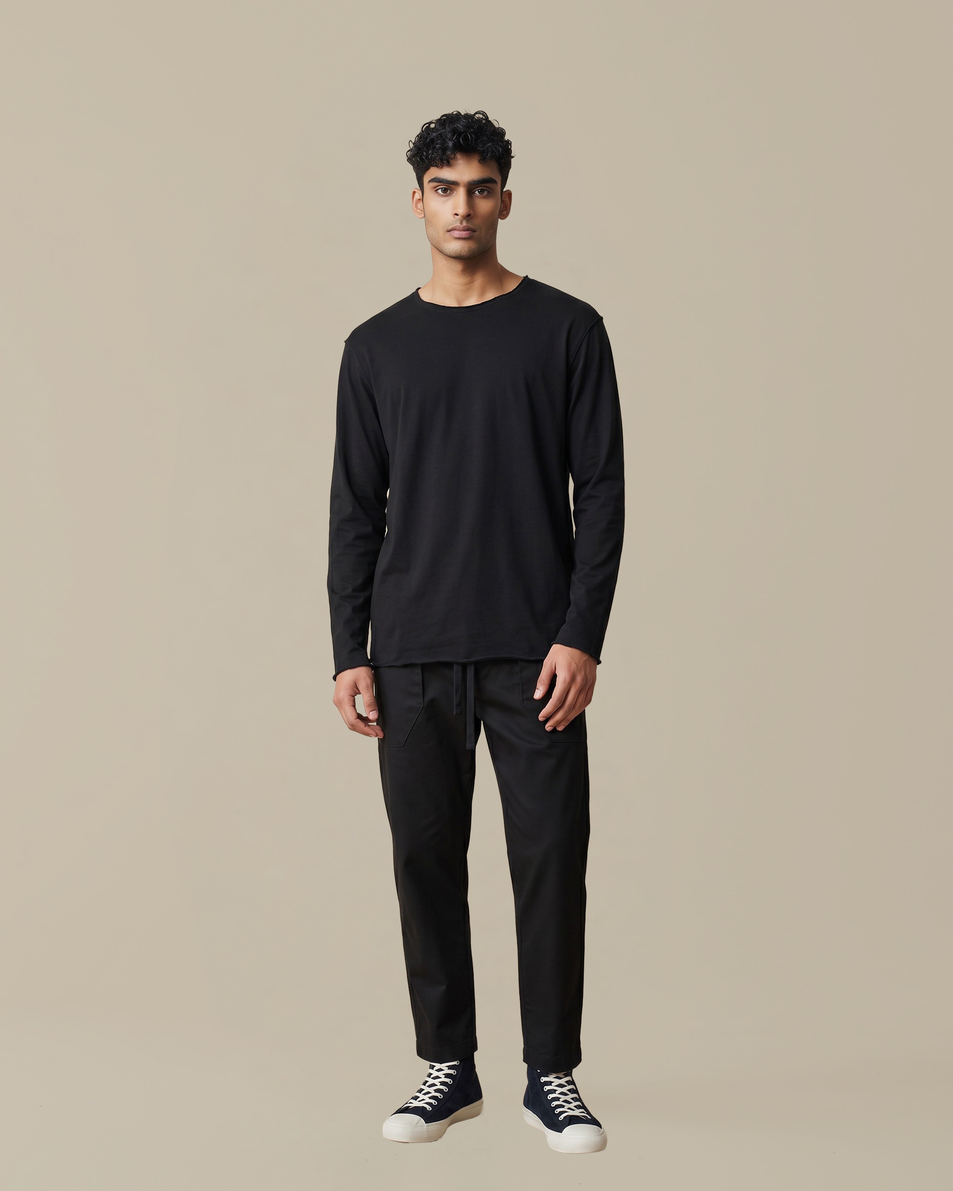 LONG FRAME T-SHIRT