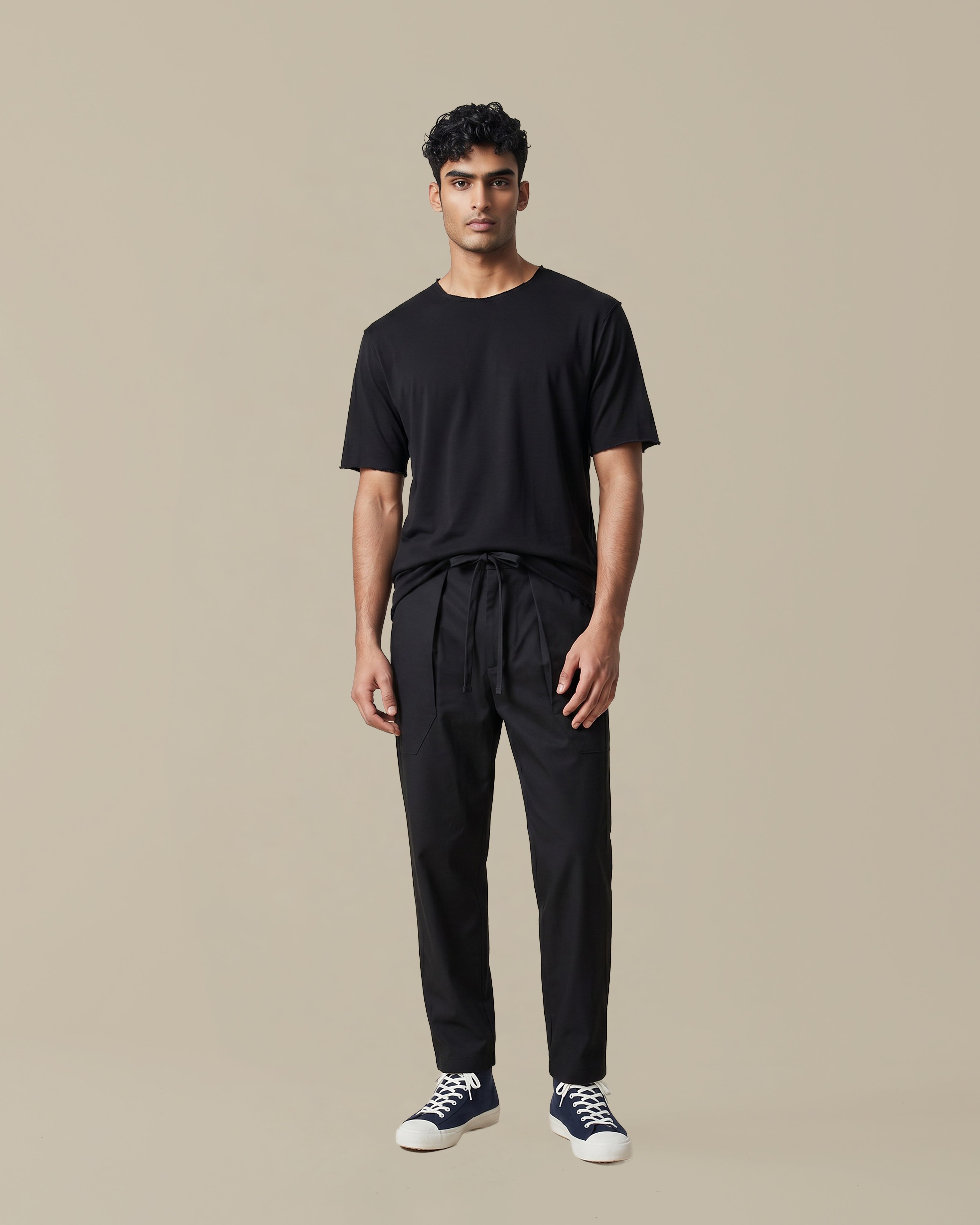 SHORT FRAME T-SHIRT