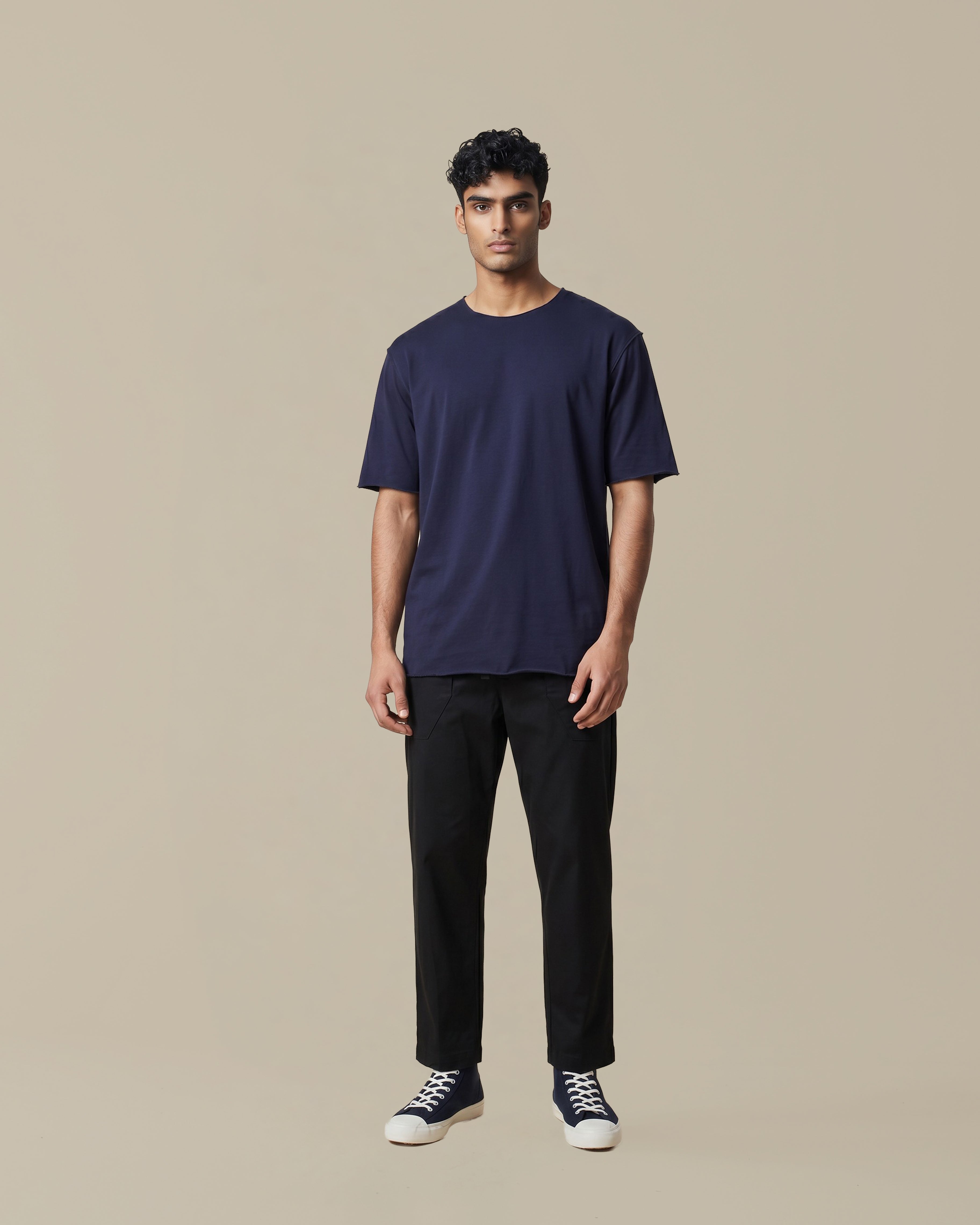 SHORT FRAME T-SHIRT