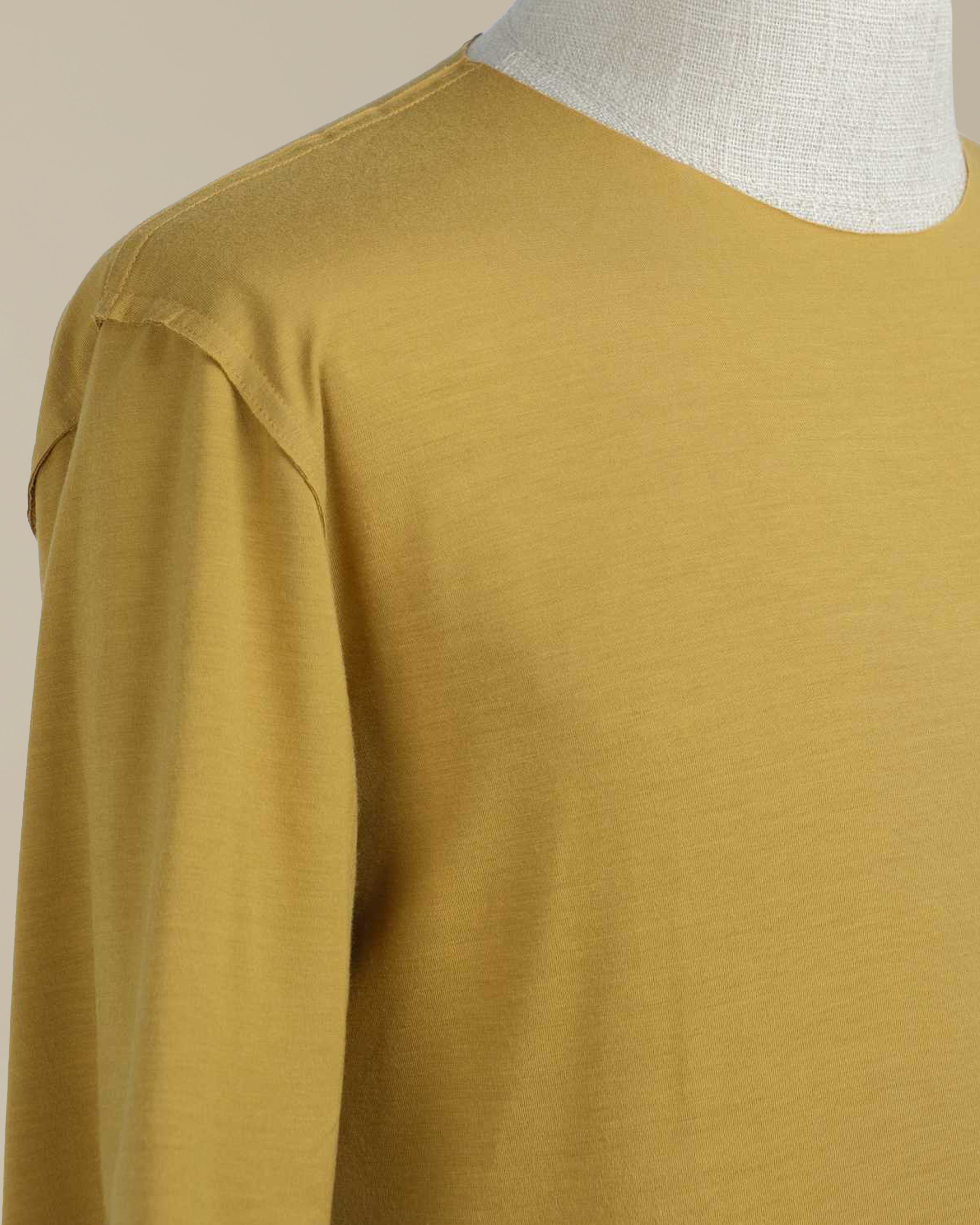 SHORT FRAME T-SHIRT