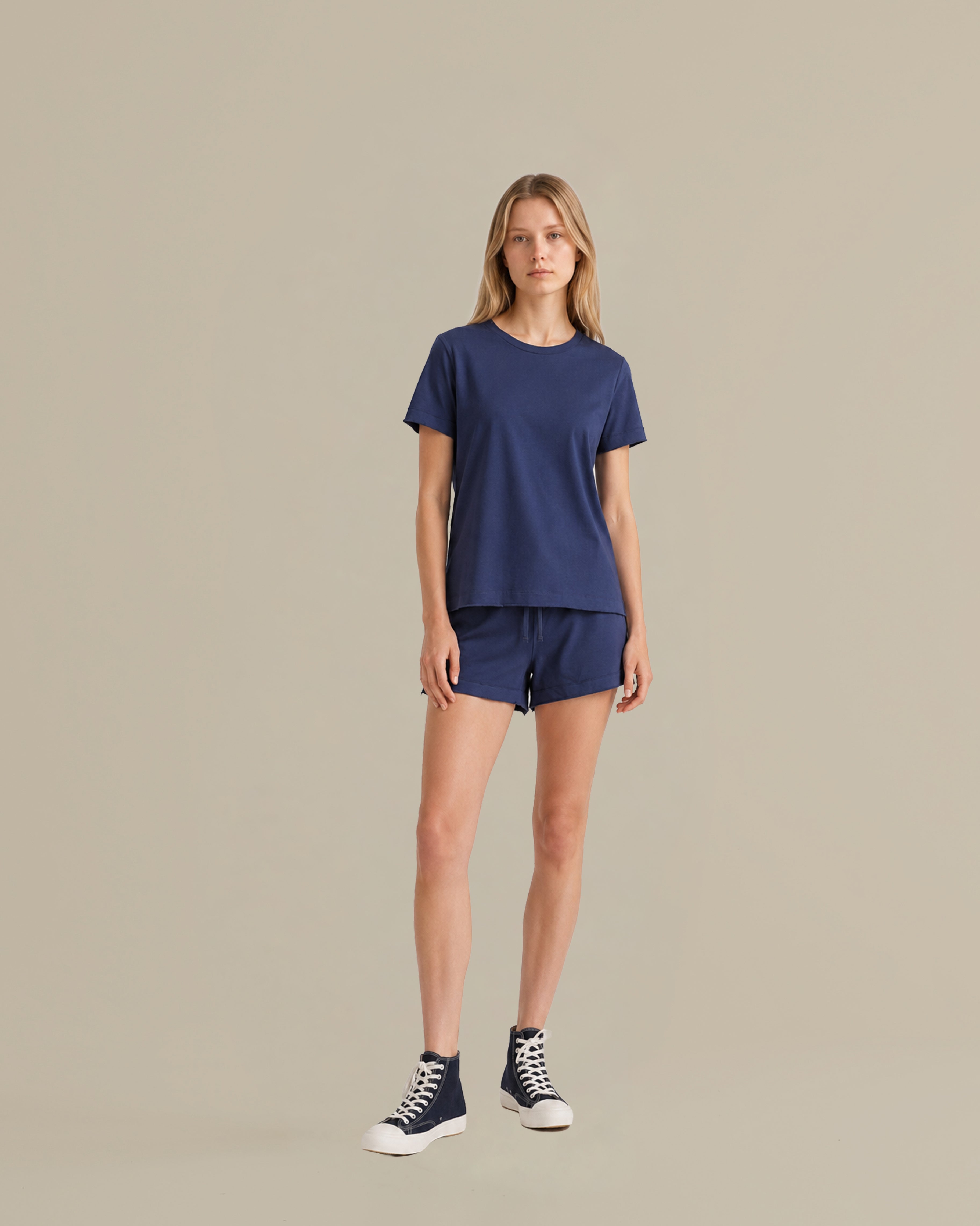 T-WOMAN T-SHIRT